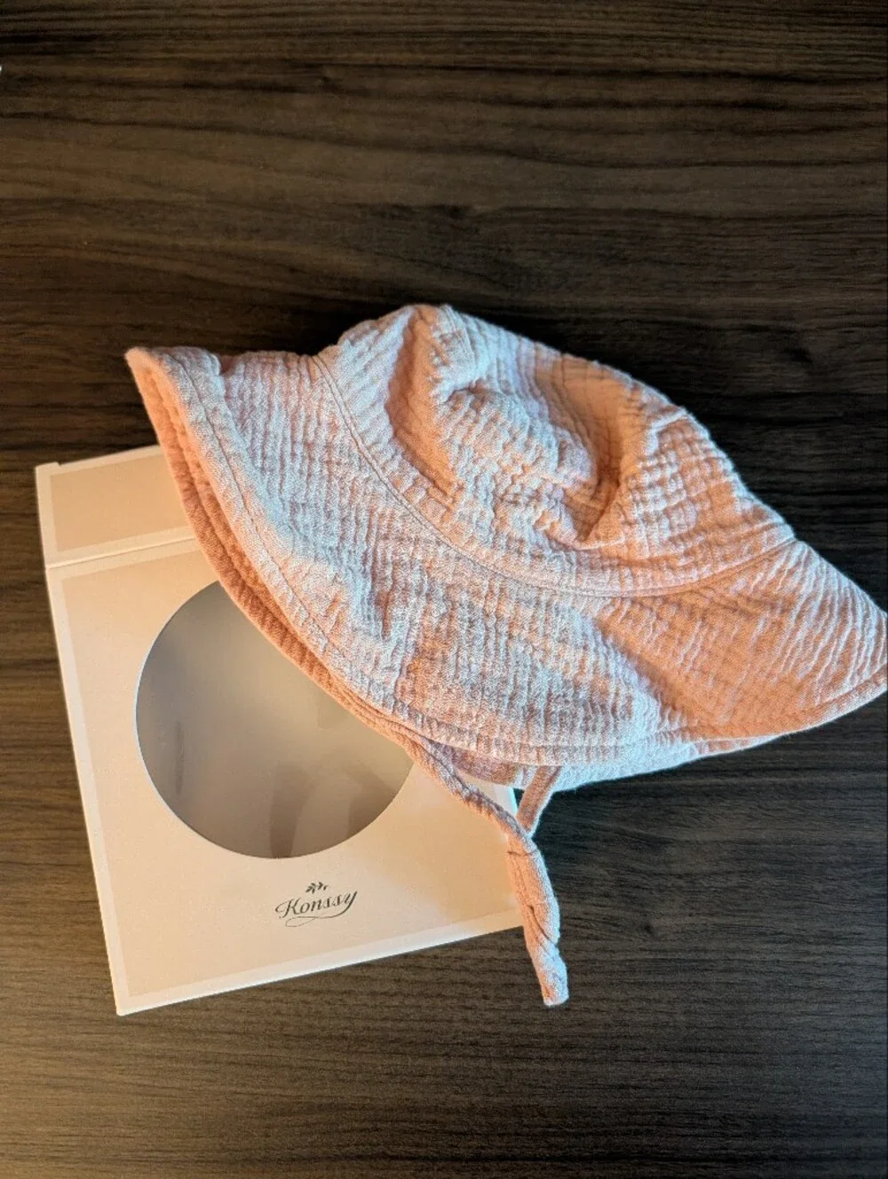 New Konssy Muslin Baby Hat, Size 6-12 Months